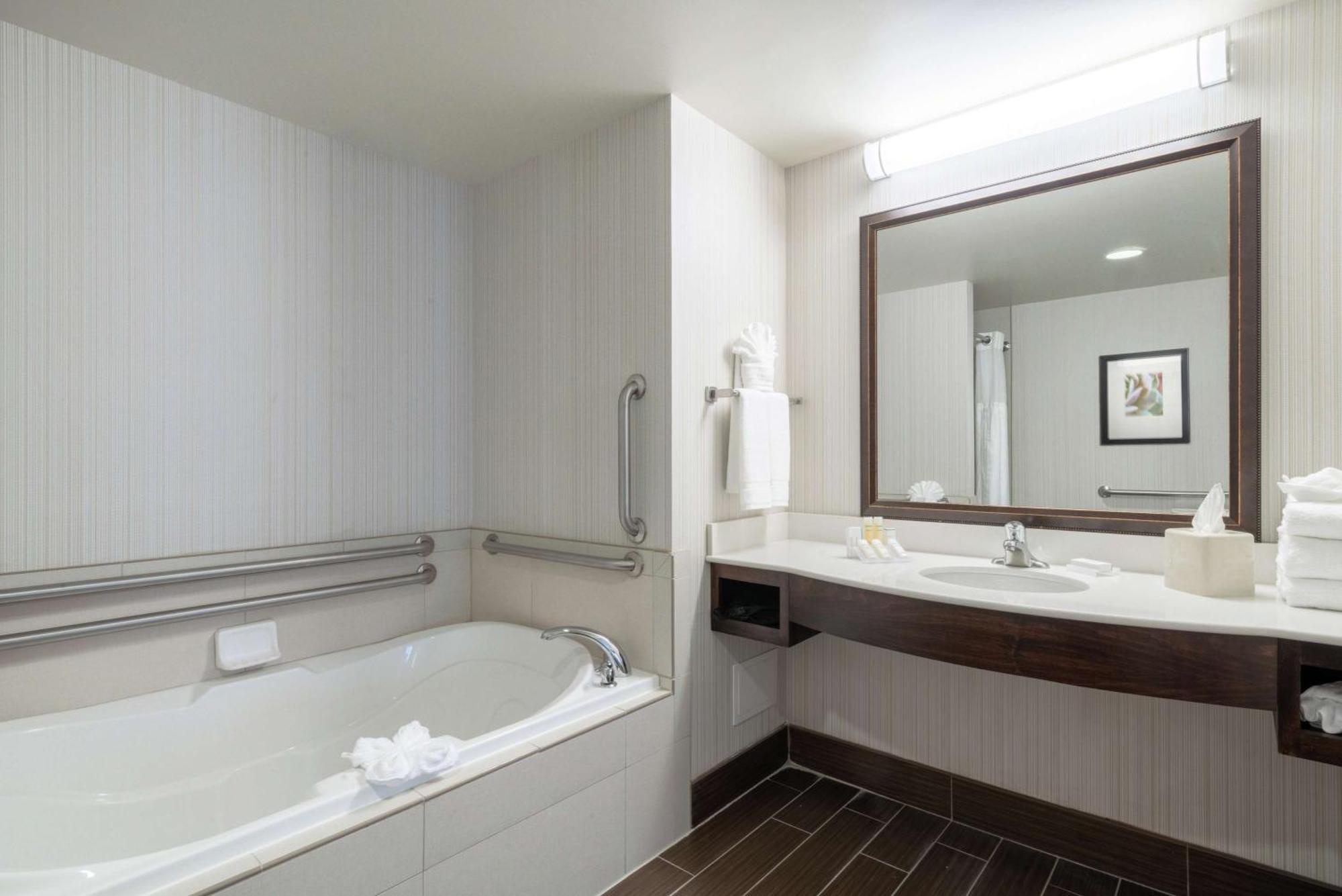 Hilton Garden Inn Valley Forge/Oaks Buitenkant foto