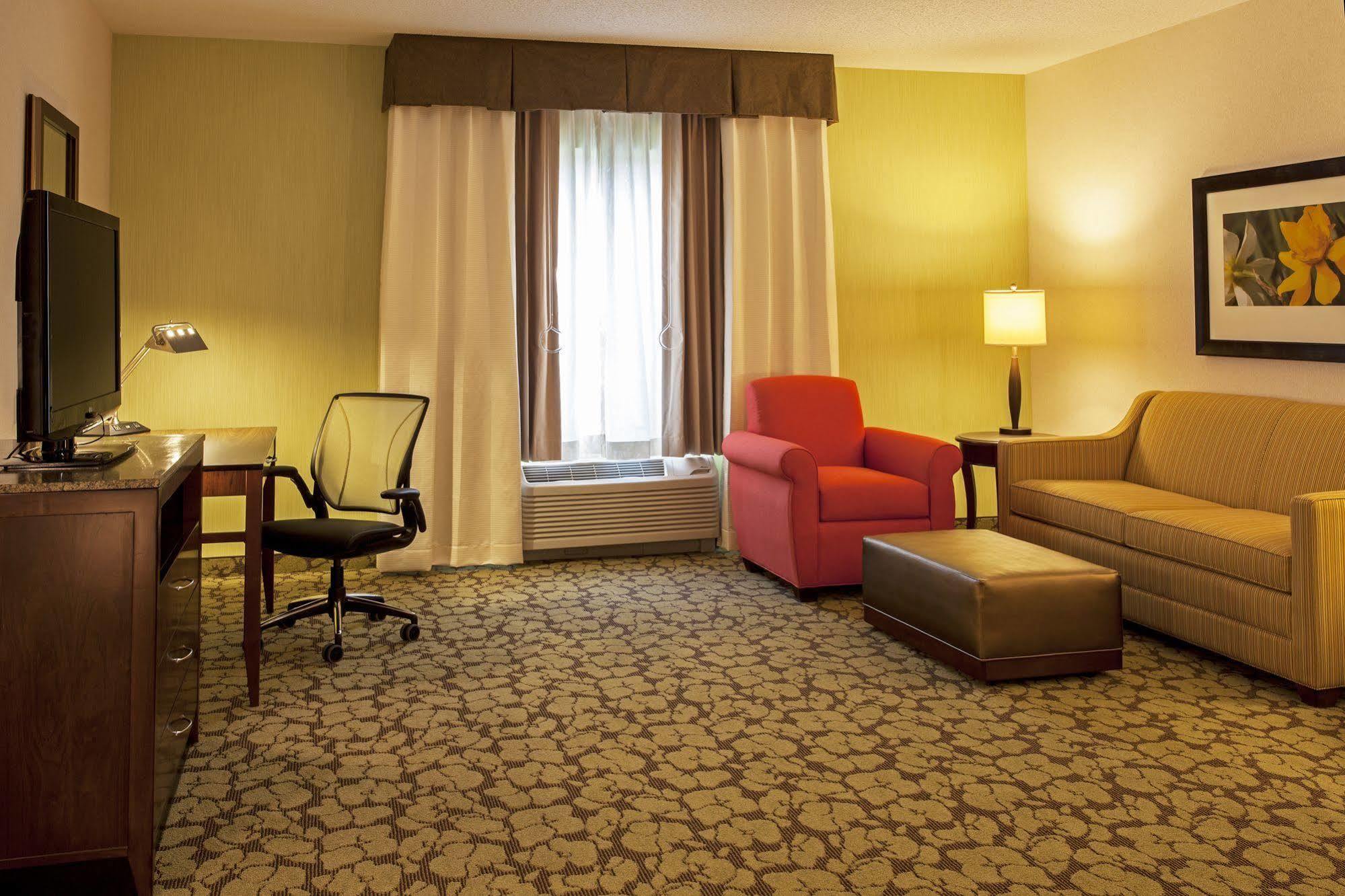 Hilton Garden Inn Valley Forge/Oaks Buitenkant foto