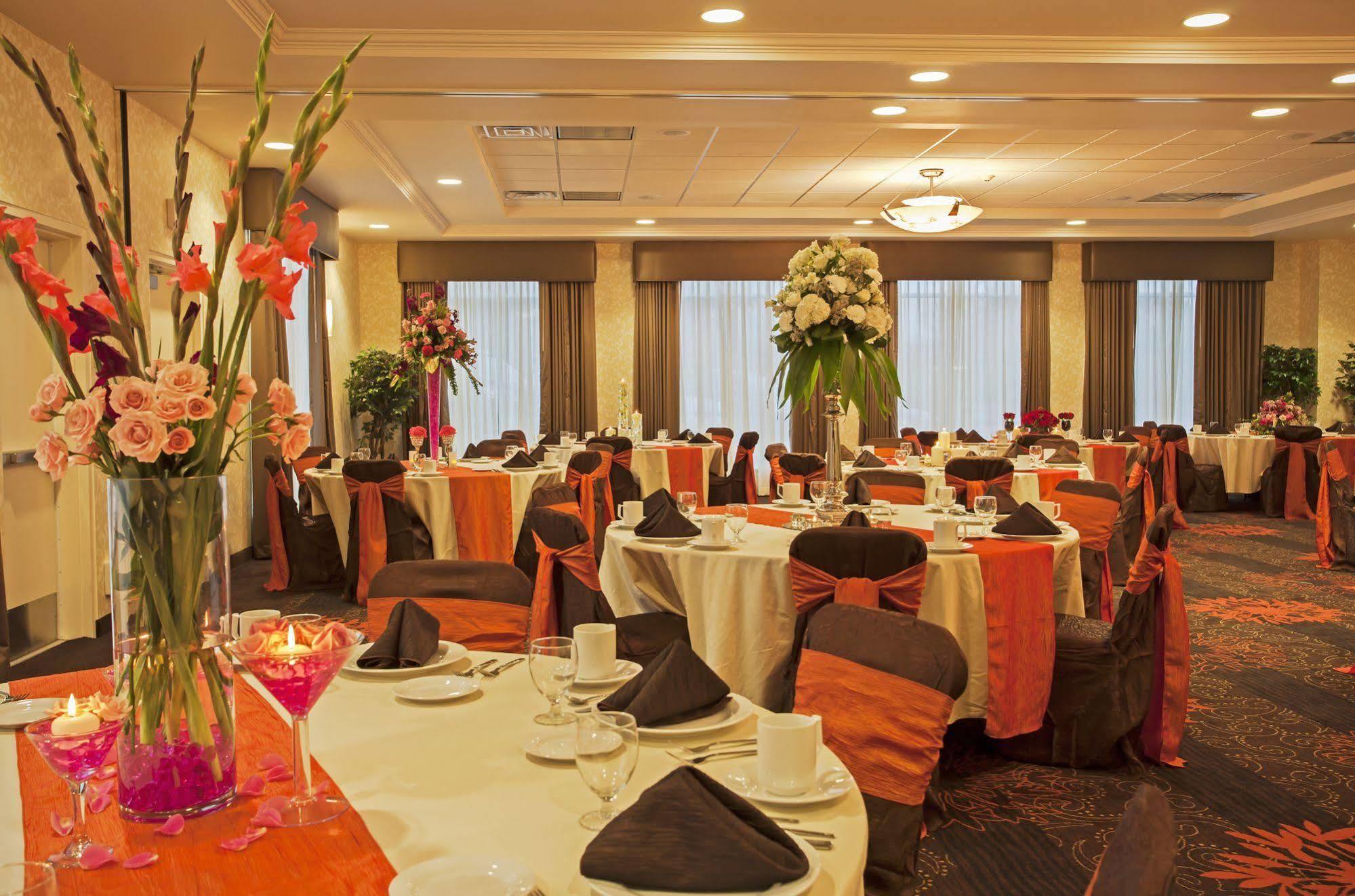 Hilton Garden Inn Valley Forge/Oaks Buitenkant foto